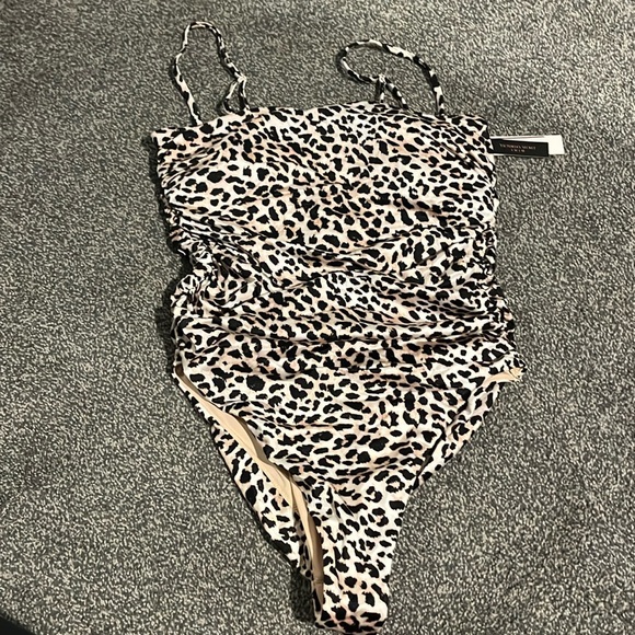 Victoria's Secret Other - Victoria’s Secret One Piece Swimsuit (M) FINAL SALE